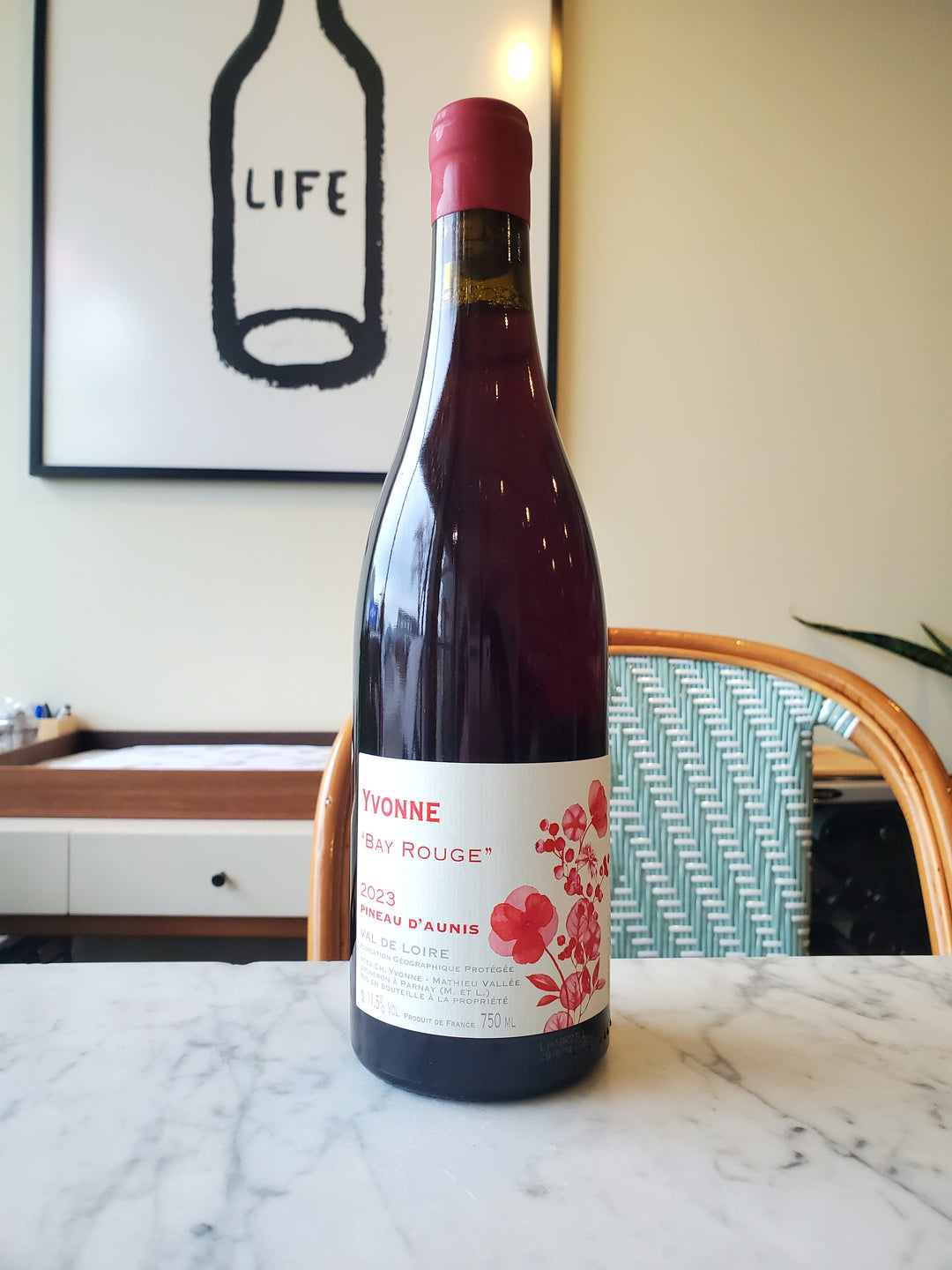 Château Yvonne 'Bay Rouge' Pineau d'Aunis, Val de Loire, France 2023
