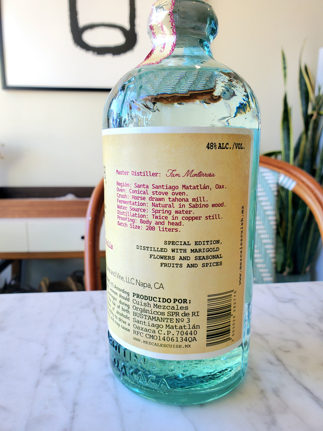 Mezcal Cuish, Destilado de Agave, Fieles Difuntos, Oaxaca, Mexico